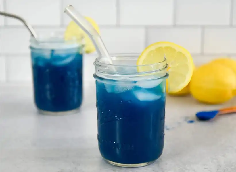 Blue Spirulina Powder: A Natural Energy Booster